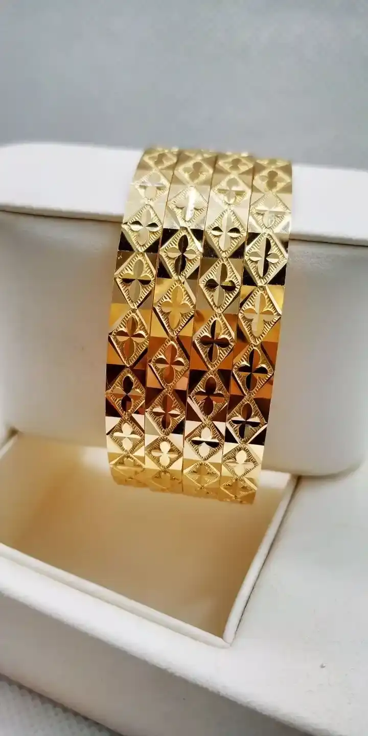 Bilvar Patali Set 22K gold Kolhapur design 3