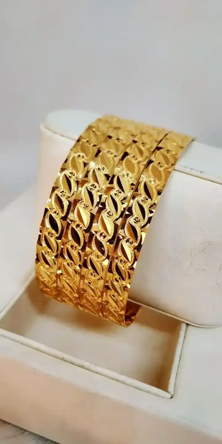 Bilvar 22K gold Kolhapur design 2