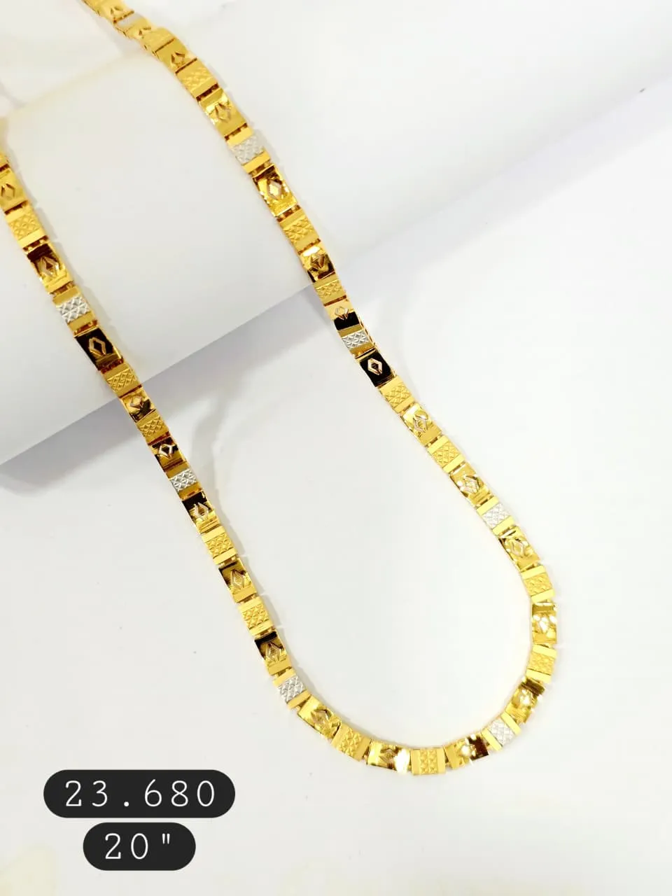 Cuban gold chain β 22K BIS Hallmarked Kolhapur